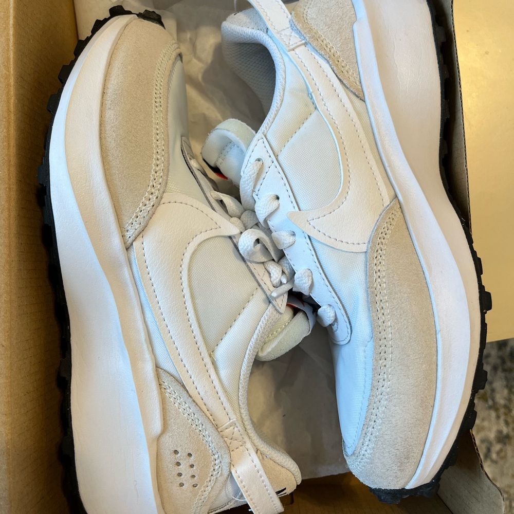 Nike Waffle Debut Women's